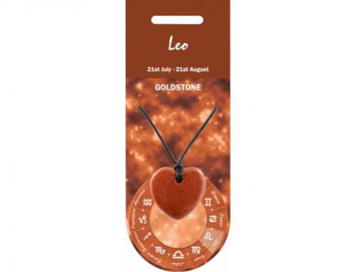 Wisiorek z kamieniem w kształcie serca na tle znaku zodiaku Lew.