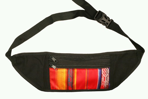 Czarna saszetka biodrowa z kolorową kieszenią na zamek oraz regulowanym paskiem.