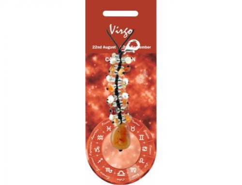 Wisiorek z kamieniami na tle czerwonej karty z napisem "Virgo" i symbolami zodiaku.
