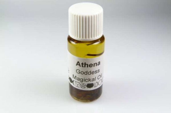 Mała butelka z etykietą „Athena Goddess Magickal Oil”, wypełniona żółtym olejkiem.