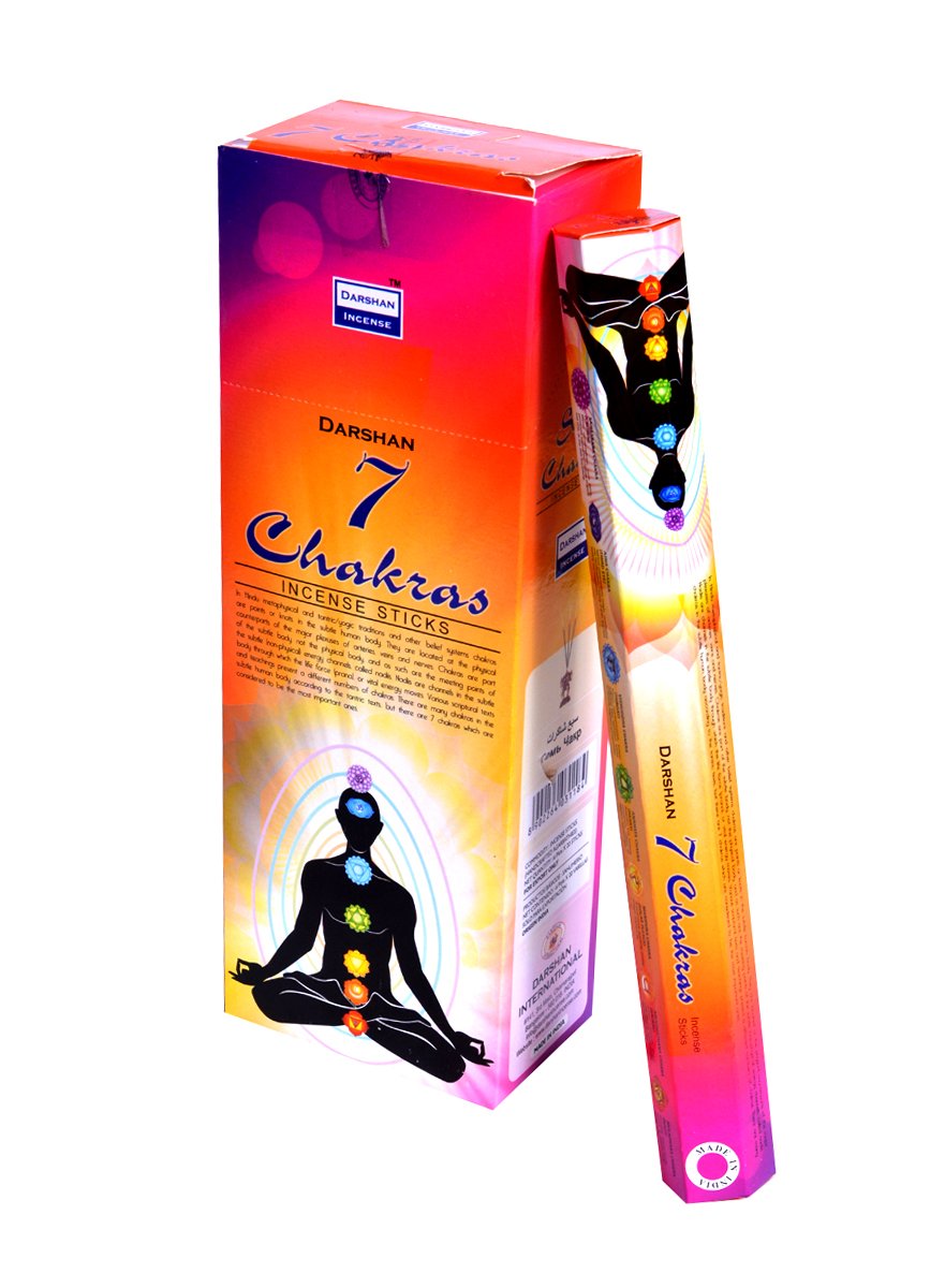 Pudełko i opakowanie kadzidełek "7 Chakras" z sylwetką medytującą i kolorowymi czakrami.