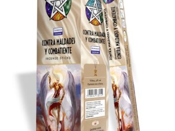 Opakowanie kadzidełek z pentagramem i ilustracją walczącego anioła z mieczem.