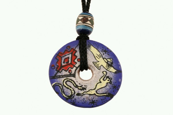 Okrągły wisiorek z Peru