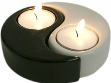 komplet 2 podstawek "Yin Yang" - na dwie płaskie świeczki typu "tealight"