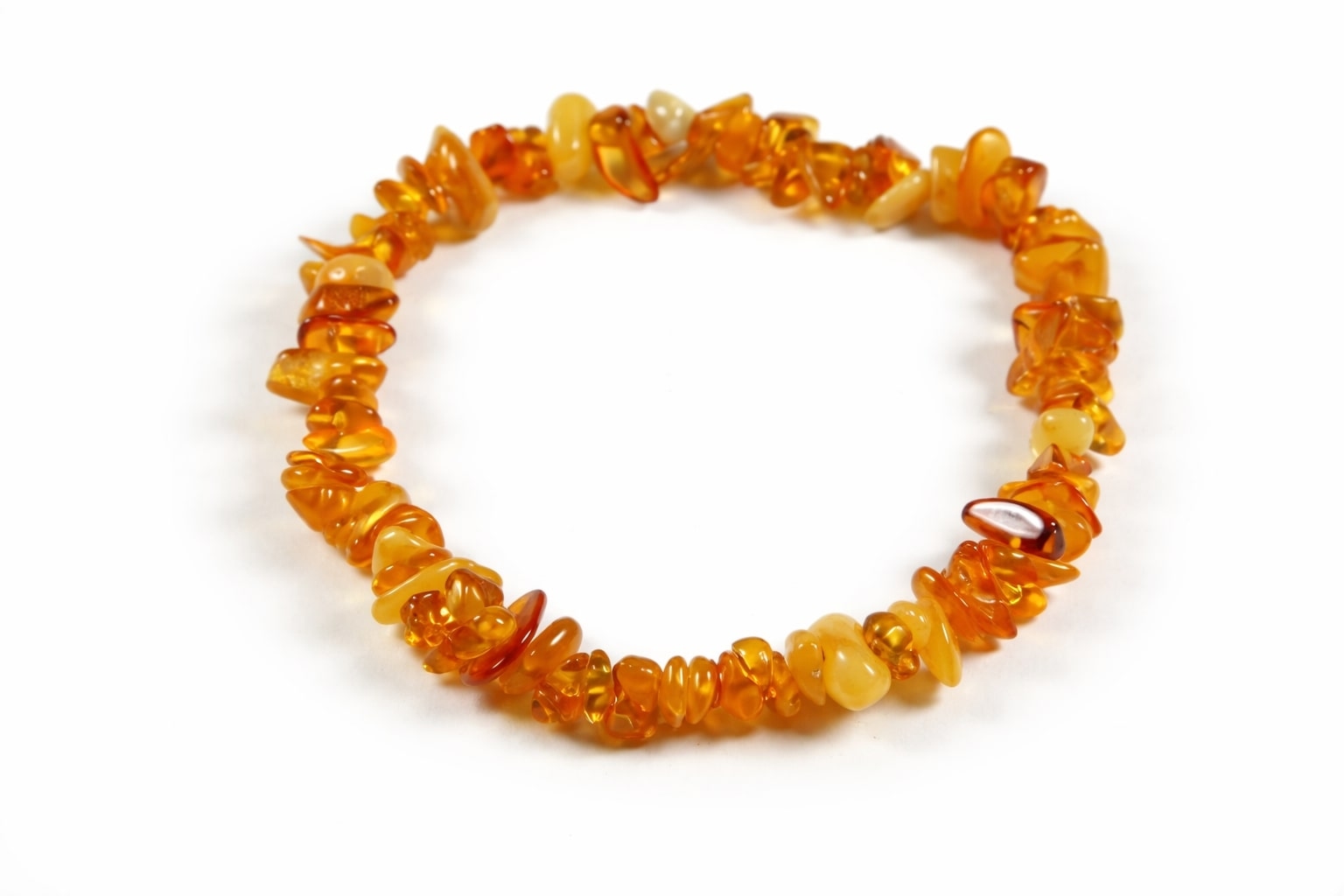 Bransoletka bursztyn z naturalnych kamyczków w ciepłych złocistych odcieniach