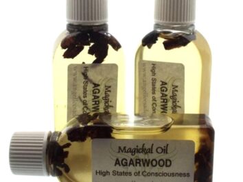 Magiczny olejek Agarwood w butelce 25 ml