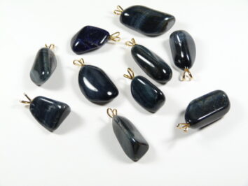 Wisiorek tygrysie oko niebieskie z gładzonego kamienia